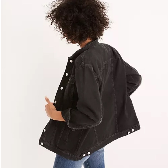 Madewell The Oversized Jean Jacket Lunar Wash Black Size S Button Up Denim NWT